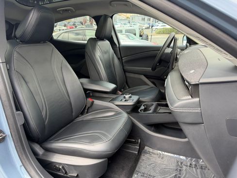 Used 2023 Ford Mustang Mach-E Premium AWD/4WD image 32
