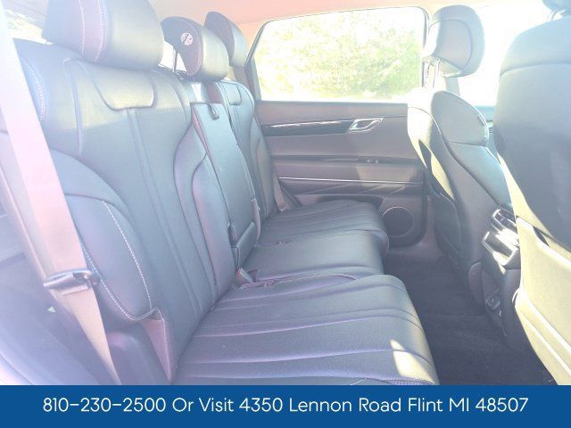 Used 2025 Genesis GV80 2.5T Standard AWD/4WD image 21