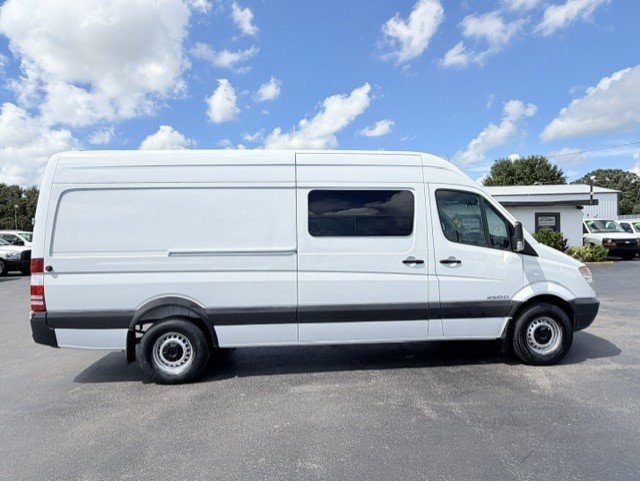 Used 2008 Dodge Sprinter 2500 RWD image 4