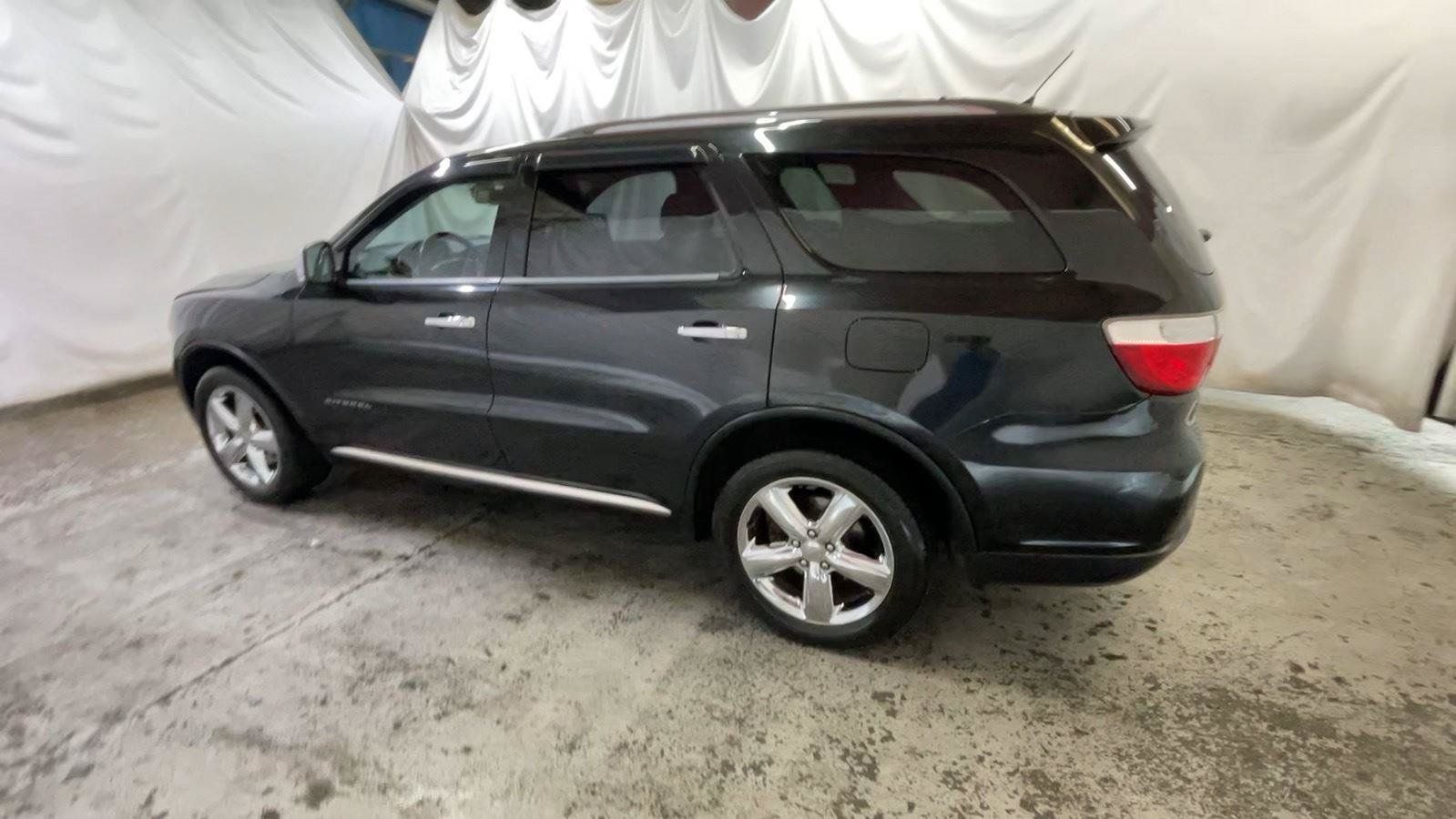 Used 2013 Dodge Durango Citadel w/ Technology Group AWD/4WD image 8