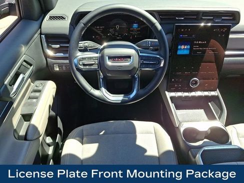 Used 2025 GMC Terrain Elevation AWD/4WD image 3