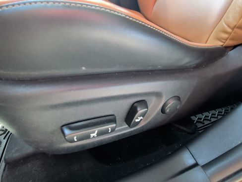 Used 2014 Lexus CT 200h FWD image 13