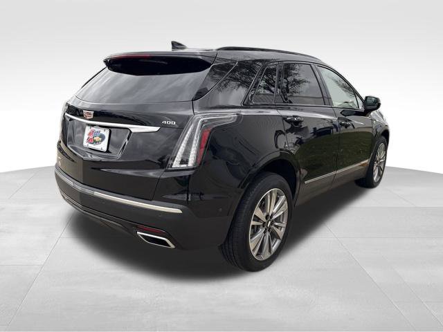 Certified 2021 Cadillac XT5 Sportv w/ Platinum Package AWD/4WD image 7