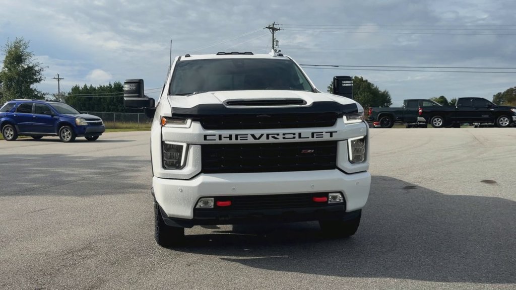 Certified 2022 Chevrolet Silverado 2500 LTZ w/ LTZ Plus Package AWD/4WD image 3