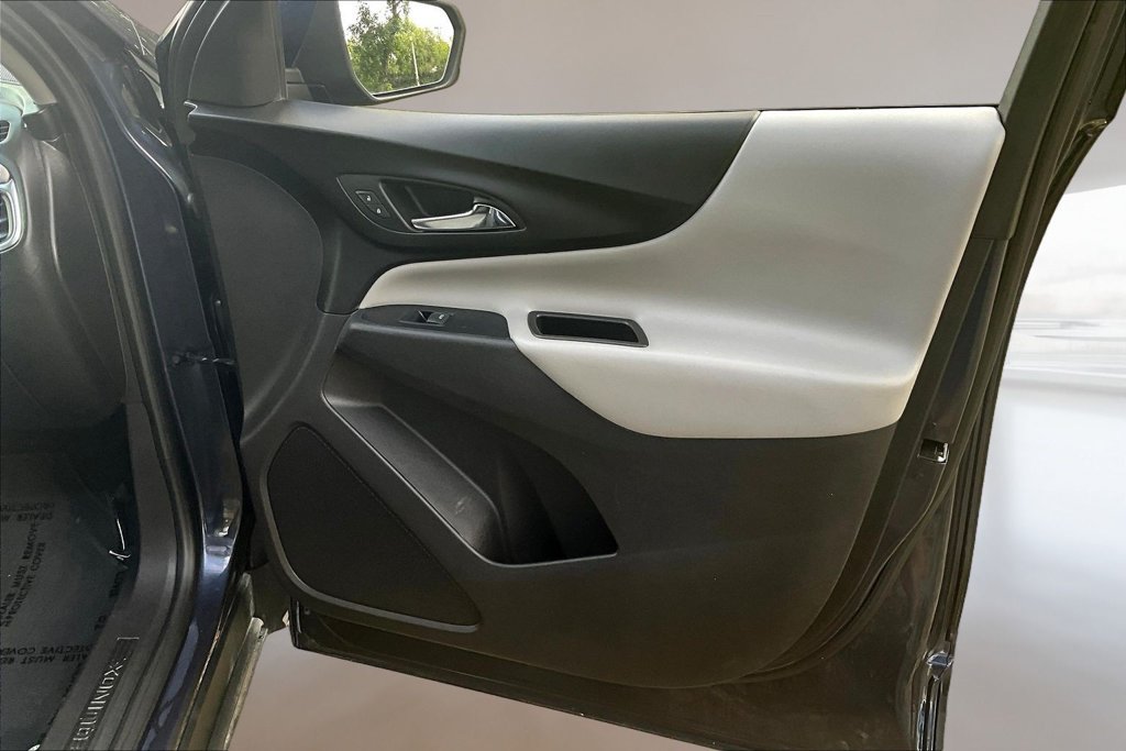 Used 2019 Chevrolet Equinox LT FWD image 26