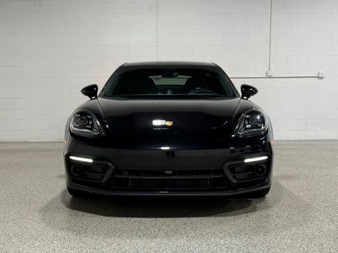 Used 2023 Porsche Panamera 4 Platinum Edition AWD/4WD image 4