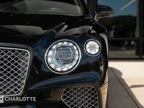 Used 2020 Bentley Continental GT image 6