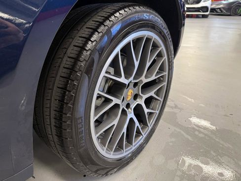 Used 2018 Porsche Macan S AWD/4WD image 9