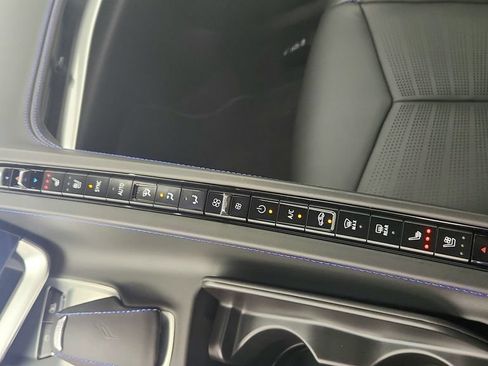 Used 2025 Chevrolet Corvette E-Ray AWD/4WD image 20