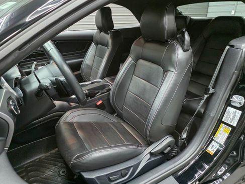 Used 2021 Ford Mustang GT Premium w/ Equipment Group 401A RWD image 14