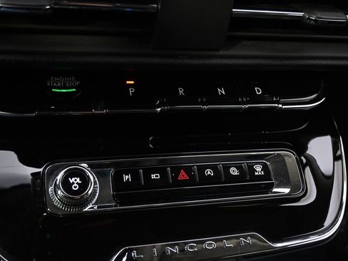 Certified 2023 Lincoln Corsair Reserve image 31