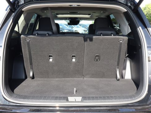 Used 2024 Hyundai Palisade SEL w/ Premium Package image 20