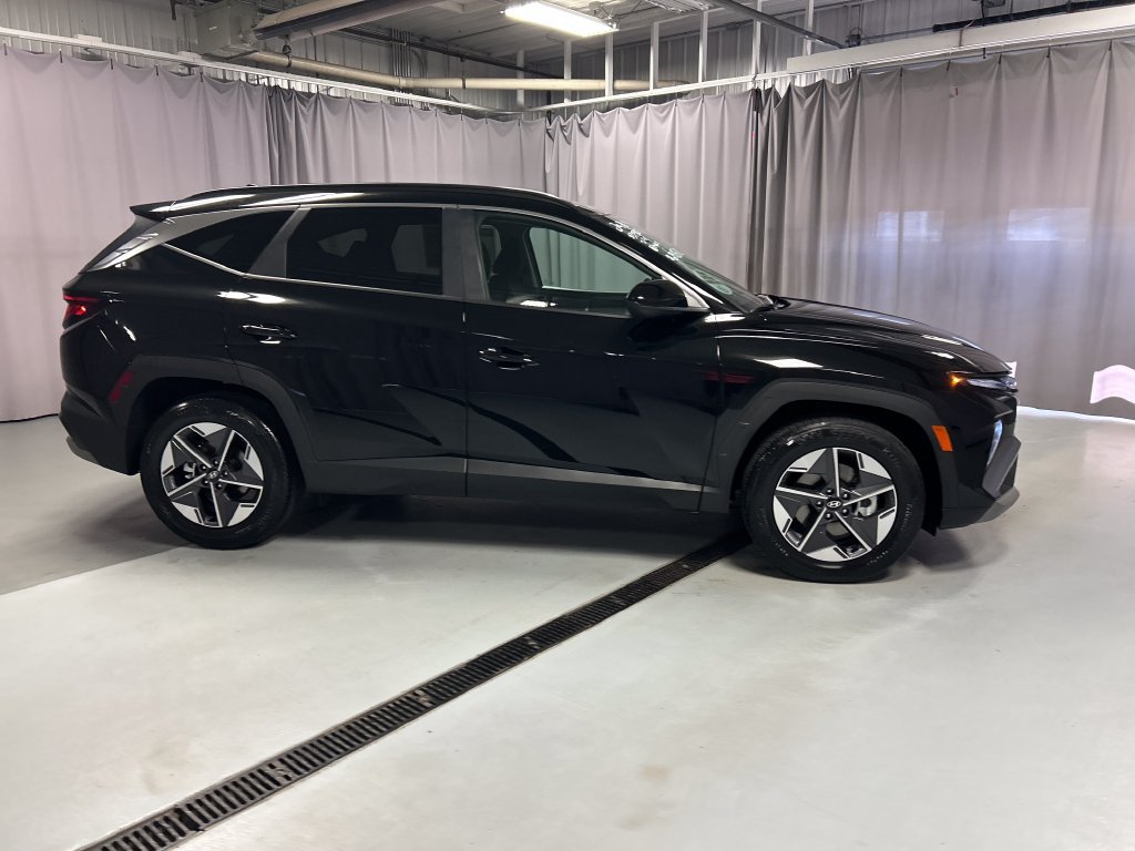 Used 2026 Hyundai Tucson SEL Plus FWD image 8