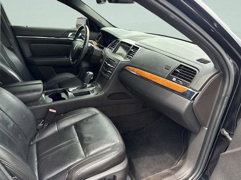 Used 2016 Lincoln MKS FWD image 22