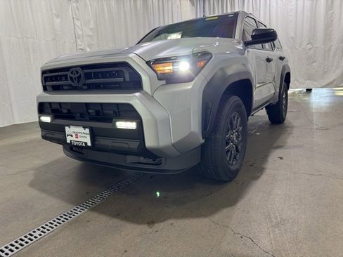 New 2025 Toyota 4Runner SR5 image 23