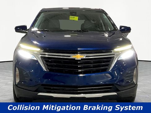 Used 2022 Chevrolet Equinox LT FWD image 2