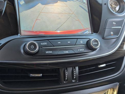 Used 2019 Buick Envision Essence image 26