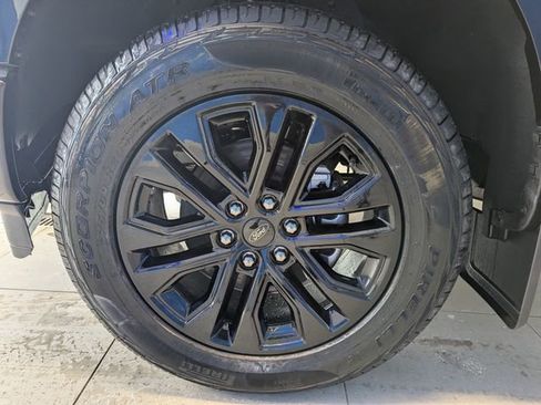 New 2026 Ford F150 XLT w/ Equipment Group 302A MID AWD/4WD image 9