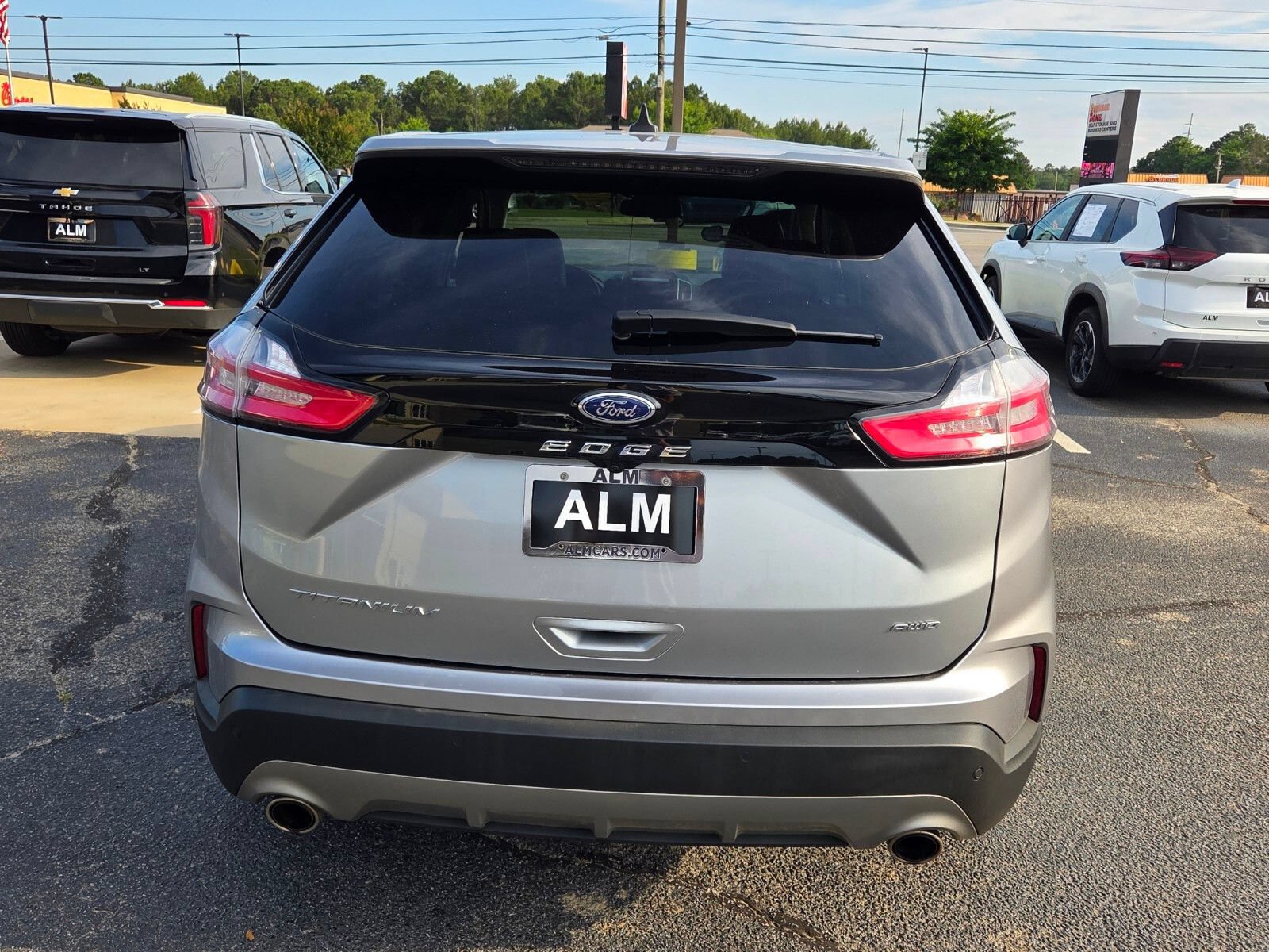Used 2024 Ford Edge Titanium AWD/4WD image 10