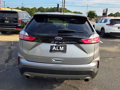 Used 2024 Ford Edge Titanium AWD/4WD image 10