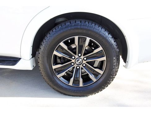 Used 2019 Nissan Armada Platinum RWD image 37
