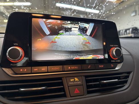 Used 2024 Nissan Altima 2.5 S image 20