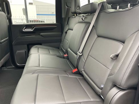 New 2026 GMC Sierra 2500 Denali w/ Max Trailering Package AWD/4WD image 25