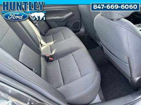 Used 2024 Nissan Altima 2.5 SV image 10