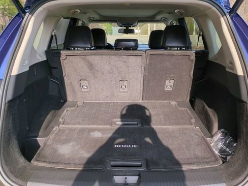 Used 2023 Nissan Rogue SL image 13