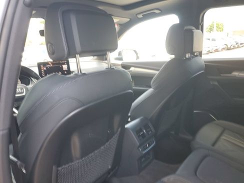 Certified 2025 Audi Q5 2.0T Premium AWD/4WD image 18