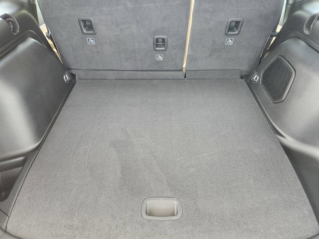 New 2026 Jeep Grand Cherokee Limited w/ Limited Altitude Package RWD image 23