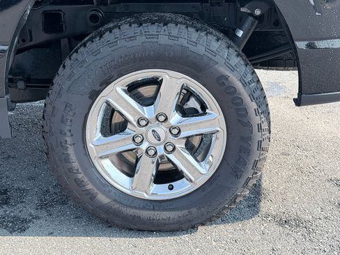 Used 2025 Ford F150 XLT w/ Equipment Group 301A Standard AWD/4WD image 35