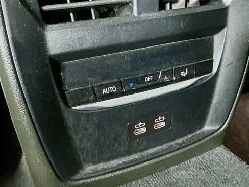 Used 2023 BMW M340i xDrive AWD/4WD image 33