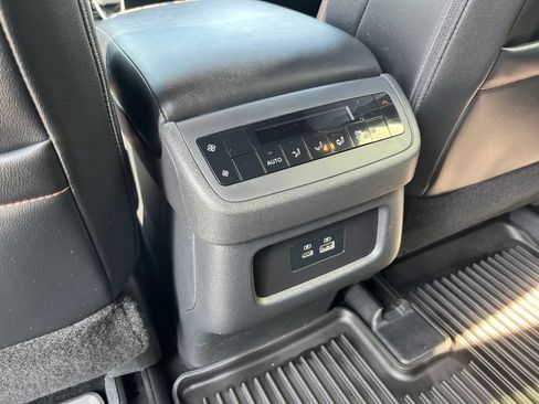Used 2024 Nissan Pathfinder Rock Creek AWD/4WD image 19