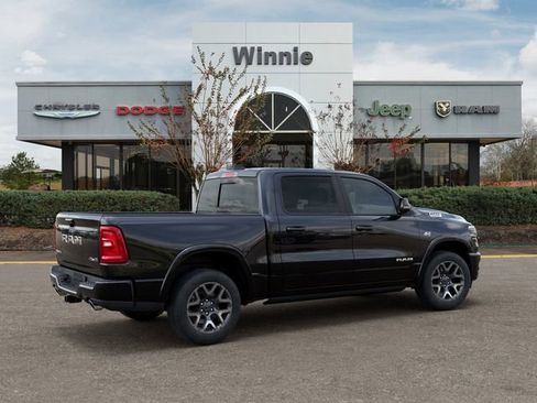 New 2026 RAM 1500 Laramie AWD/4WD image 4