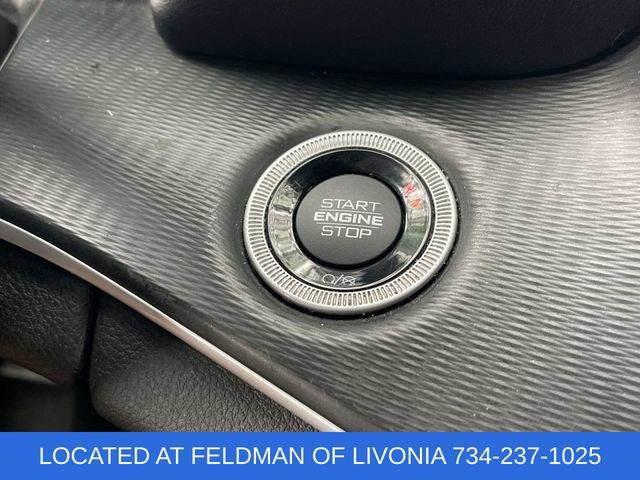 Used 2023 Jeep Grand Cherokee L Laredo AWD/4WD image 16