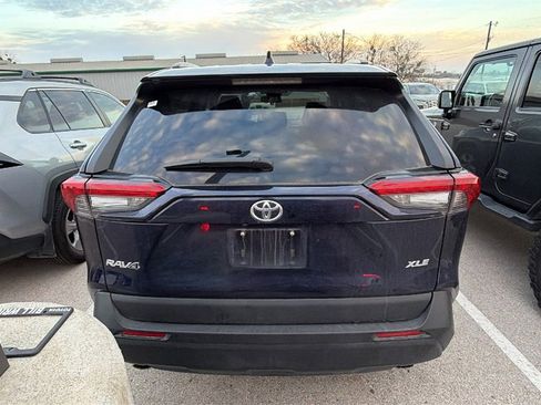 Used 2025 Toyota RAV4 XLE image 6