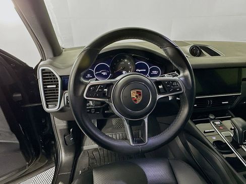 Used 2019 Porsche Cayenne image 15