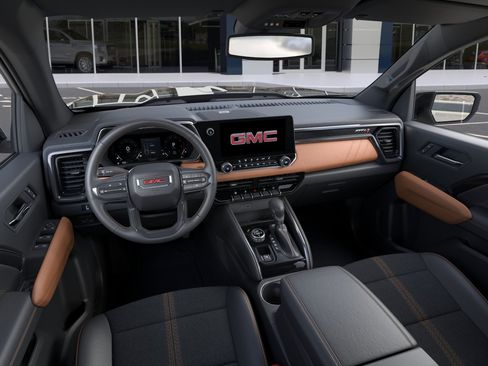 New 2026 GMC Canyon AT4 w/ Technology Plus Package AWD/4WD image 15