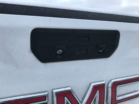 Used 2020 GMC Sierra 1500 AT4 w/ AT4 Preferred Package image 9