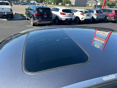 Used 2021 Honda HR-V EX image 14