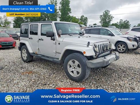 Used 2012 Jeep Wrangler Unlimited Sahara w/ Dual Top Group AWD/4WD image 5