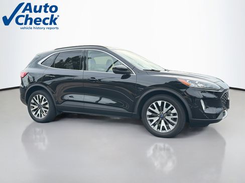 Used 2020 Ford Escape Titanium AWD/4WD image 1