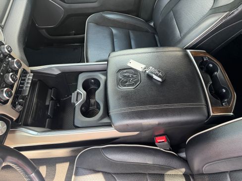 Used 2021 RAM 1500 Laramie AWD/4WD image 26