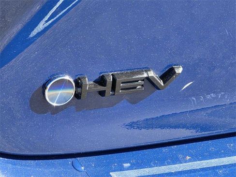 Certified 2025 Toyota Camry LE image 27