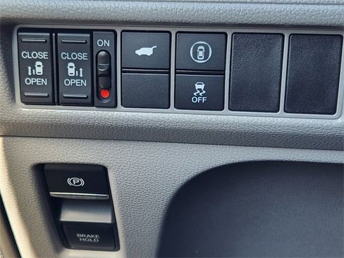 Used 2024 Honda Odyssey EX-L image 37