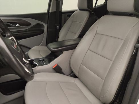 Used 2020 GMC Terrain SLT FWD image 17