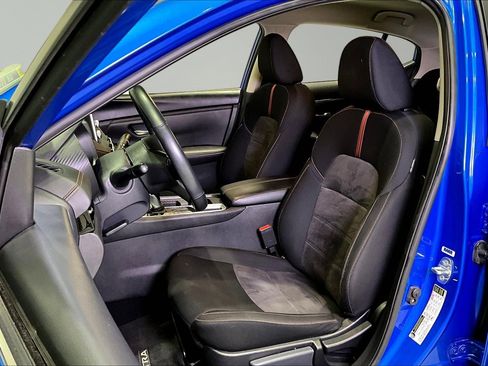 Used 2023 Nissan Sentra SR w/ Electronics Package image 21