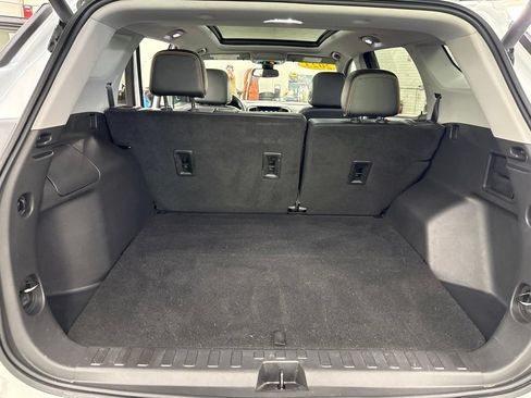 Used 2023 GMC Terrain AT4 w/ Tech Package AWD/4WD image 14