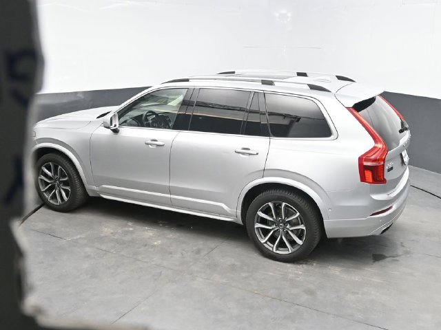 Used 2018 Volvo XC90 T6 Momentum w/ Convenience Package AWD/4WD image 34